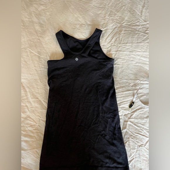 Lululemon Tank - Picture 2 of 3